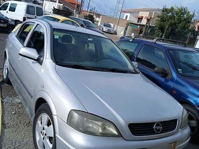 Usado Opel Astra Club 95 HP (69 kW) 2002 Sedan