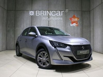 Peugeot e-208