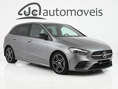 Usado Mercedes B200 163 HP (119 kW) 2023 Cinzento Monovolume