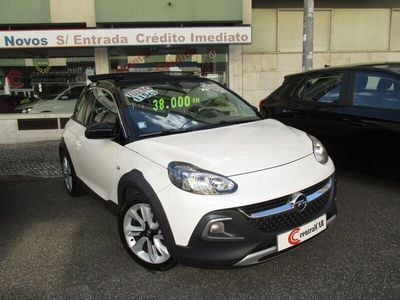 Usado Opel Adam Rocks 115 HP (84 kW) 2019 Branco Citadino