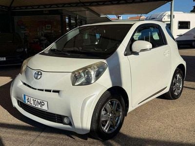 Toyota iQ