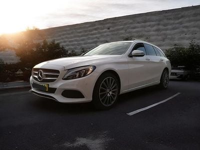 Usado Mercedes C200 136 HP (100 kW) 2015 Branco