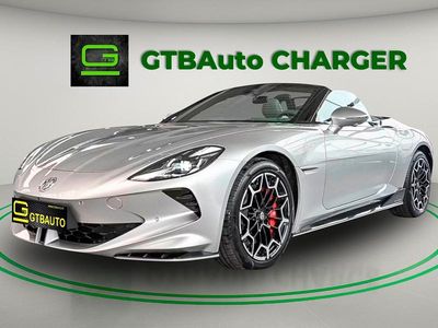 Cinza Usado 2025 MG ZS Sedan | € 64.900