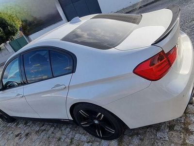 Usado 2013 BMW 320 Sedan | € 18.000 (Caro)