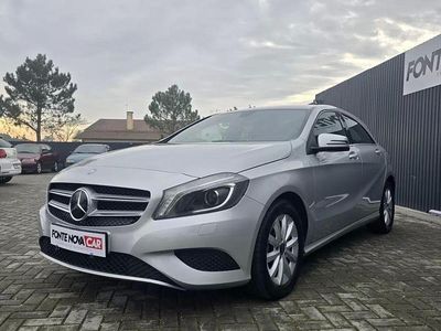 Cinza Usado 2014 Mercedes A160 Style Sedan | € 12.950 (Preço elevado)