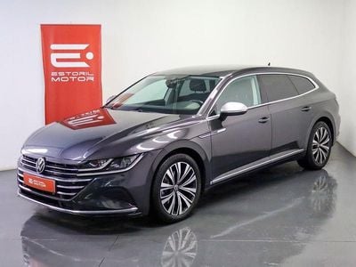 Usado VW Arteon Elegance 150 HP (110 kW) 2023 Cinza Carrinha