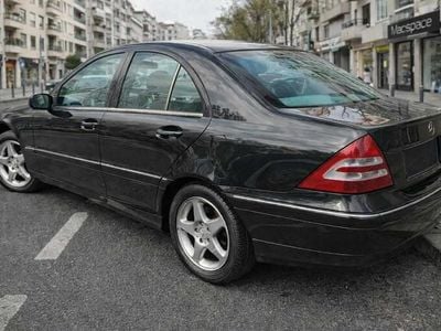 Preto Usado 2002 Mercedes C200 Sedan | € 4.000 (Super Preço)