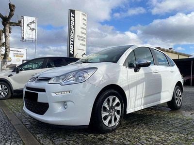 Branco Usado 2016 Citroën C3 Comfort Citadino | € 8.490 (Preço justo)