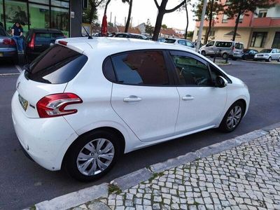 usado Peugeot 208 1.4 HDI 68cv de 2013