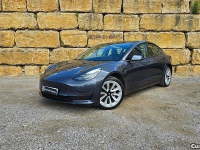 Cinza Usado 2021 Tesla Model 3 Long Range AWD Sedan | € 31.000 (Preço justo)