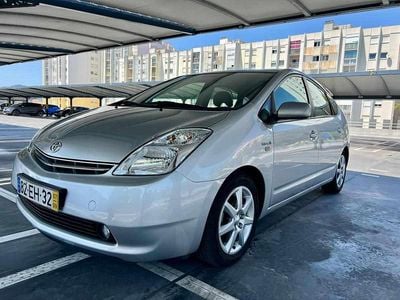 Cinzento Usado 2007 Toyota Prius Citadino | € 6.200