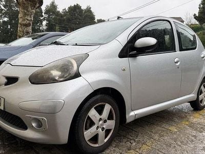 Usado 2006 Toyota Aygo Citadino | € 3.475 (Preço elevado)
