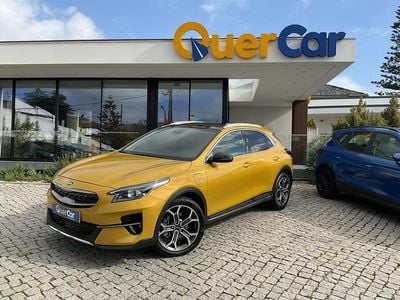 Usado Kia XCeed 141 HP (103 kW) 2021 Amarelo SUV