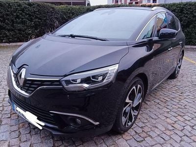 Usado 2017 Renault Grand Scénic IV Bose Edition Monovolume | € 14.000 (Preço justo)