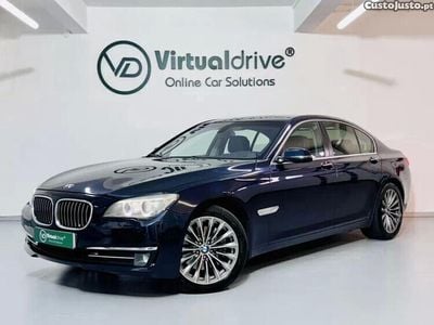 Azul Usado 2013 BMW 730 Comfort Edition Sedan | € 26.750
