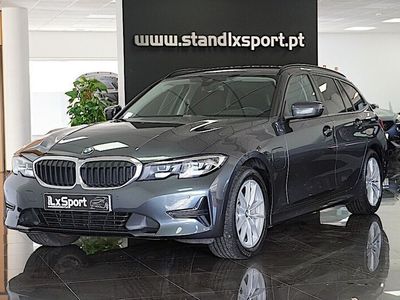 BMW 330e