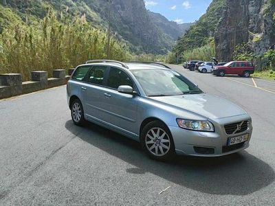 Usado Volvo V50 109 HP (80 kW) 2008 Cinzento Carrinha