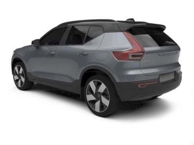 Azul Novo 2025 Volvo XC40 Core SUV | € 48.999