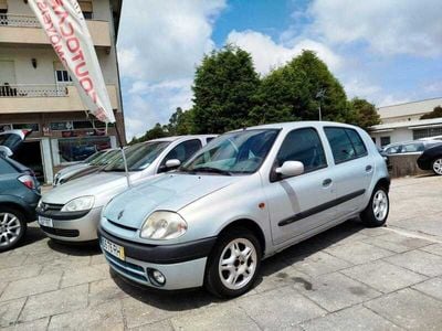 Renault Clio II