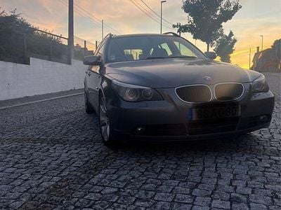 Usado 2004 BMW 530 Carrinha | € 9.750