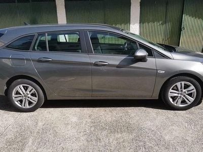 Usado Opel Astra 136 HP (100 kW) 2018 Sedan