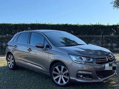 Cinzento Usado 2016 Citroën C4 Citadino | € 9.450 (Preço justo)