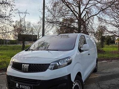 Usado Fiat Scudo 120 HP (88 kW) 2023 Branco Van