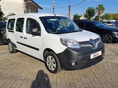 Branco Usado 2019 Renault Kangoo Monovolume | € 18.900