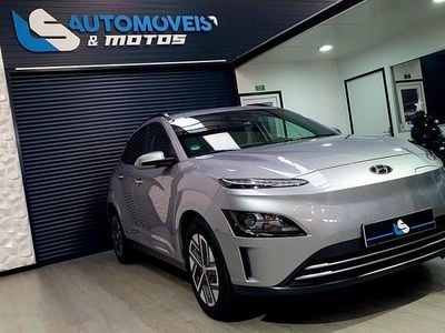 Usado Hyundai Kauai Premium 100 kW (136 HP) 2020 Cinza SUV