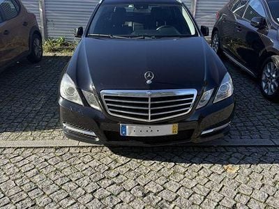 Usado 2011 Mercedes E220 Sedan | € 11.000 (Caro)