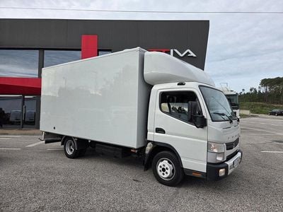 Branco Usado 2016 Mitsubishi Canter | € 21.900