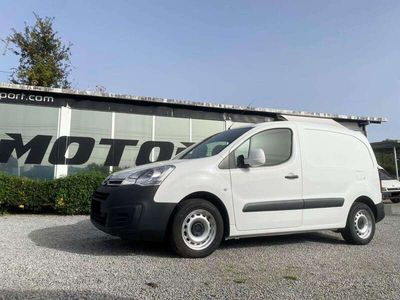 Branco Usado 2018 Citroën Berlingo XTR Monovolume | € 9.499 (Bom preço)