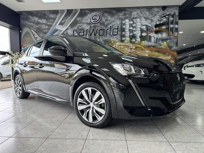 Usado Peugeot e-208 Active 100 kW (136 HP) 2021 Preto Citadino