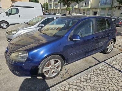 VW Golf V