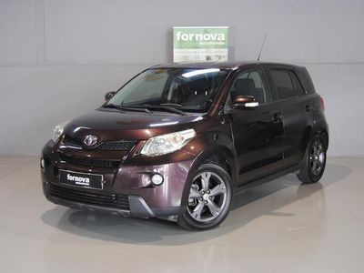 Outra Usado 2010 Toyota Urban Cruiser SUV | € 10.500