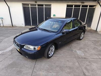 Usado Volvo S60 185 HP (136 kW) 2006 Sedan