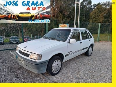 usado Opel Corsa A 1.5D Izusu 210.000Km 10/1992