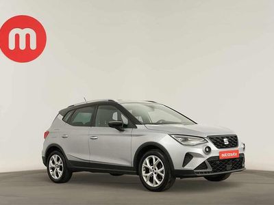 Cinzento Usado 2023 Seat Arona FR SUV | € 18.499 (Preço justo)