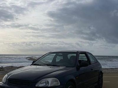 Usado Honda Civic 90 HP (66 kW) 1996