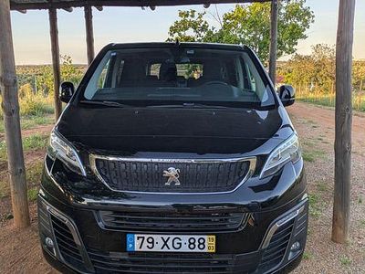 Peugeot Traveller