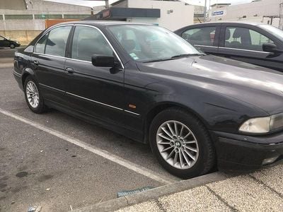 Usado 1999 BMW 525 Sedan | € 3.000