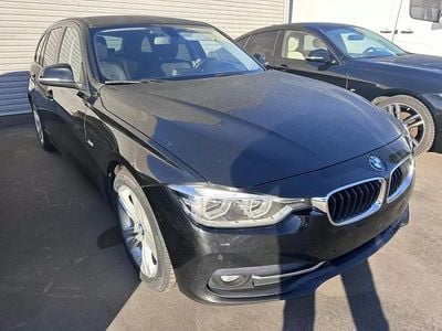 Preto Usado 2017 BMW 320 Sport Line Carrinha | € 15.000