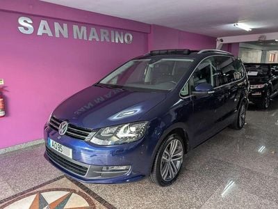 Azul Usado 2022 VW Sharan Highline Monovolume | € 33.800 (Preço justo)