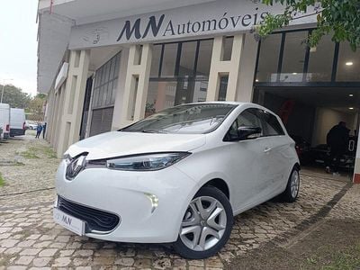 Branco Usado 2017 Renault Zoe Intens Citadino | € 10.500 (Bom preço)