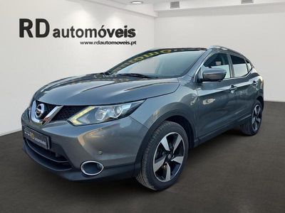 Cinzento Usado 2017 Nissan Qashqai N-Connecta SUV | € 18.000 (Preço elevado)