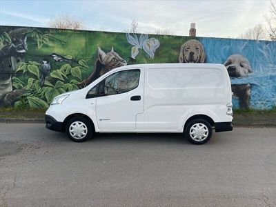 Nissan e-NV200