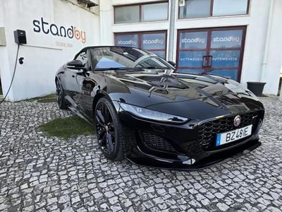 Usado Jaguar F-Type R-Dynamic 300 HP (220 kW) 2022 Preto Cabrios