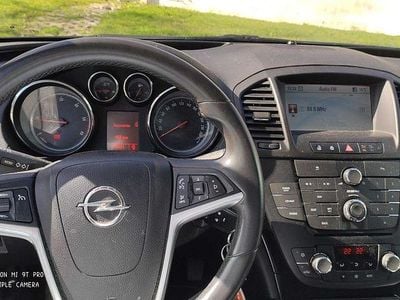 Usado Opel Insignia Cosmo 160 HP (117 kW) 2011 Sedan