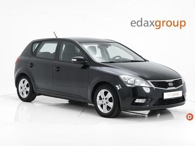 Preto Usado 2010 Kia Ceed Citadino | € 4.900 (Caro)