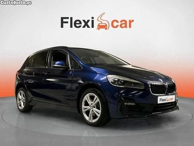Usado BMW 216 Active Tourer Sport Line 116 HP (85 kW) 2019 Azul Monovolume